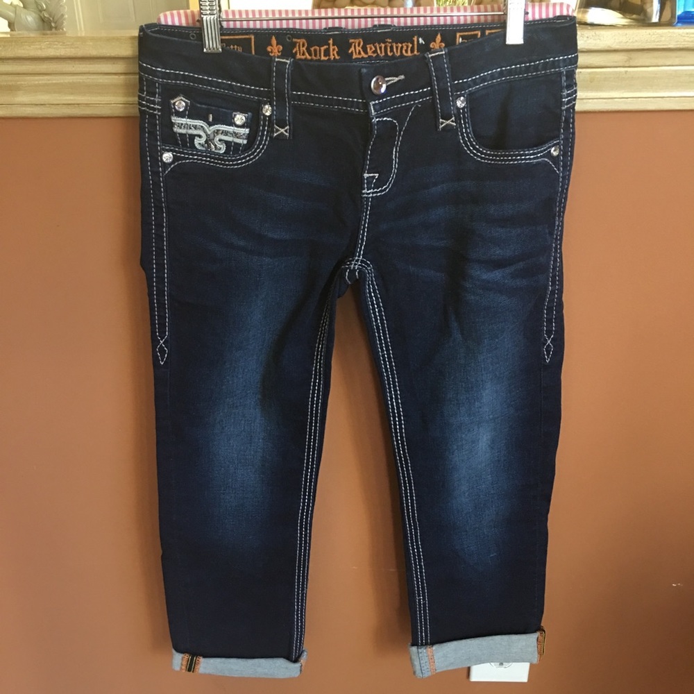 Rock Revival Cropped Jeans